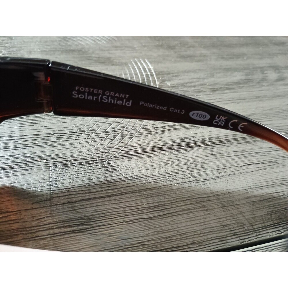 Foster Grant Solar Shield Polarized Fits Over SunglassesCat.3 R100 Brown - Picture 5 of 5